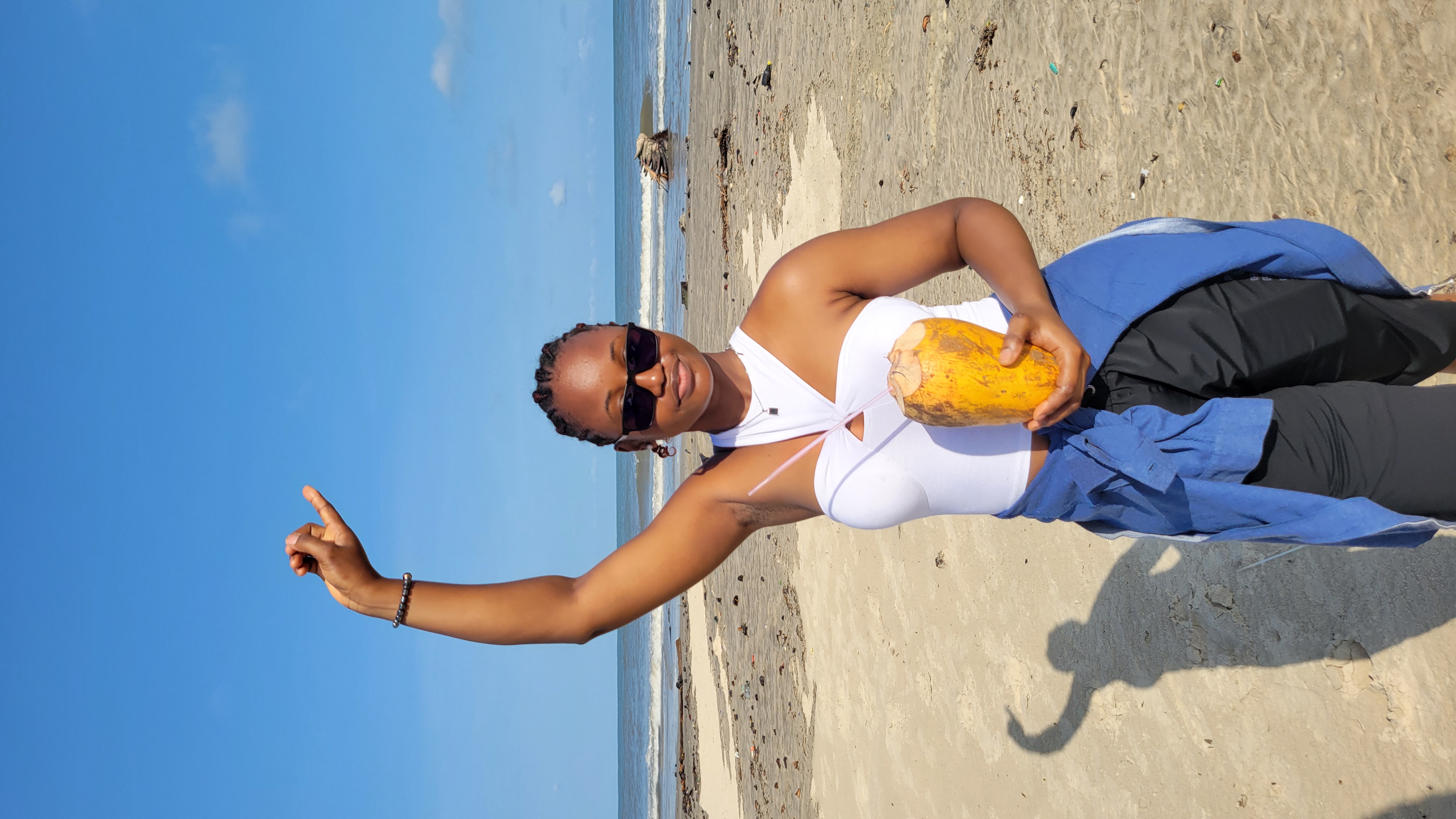 YUTIE and KM gallery moment 15